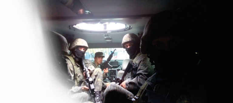 TACTICOS / MANEJO DE ARMAS